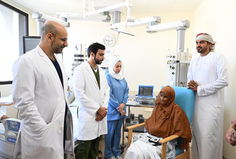 Omani doctors conduct artificial heart transplant successfully
